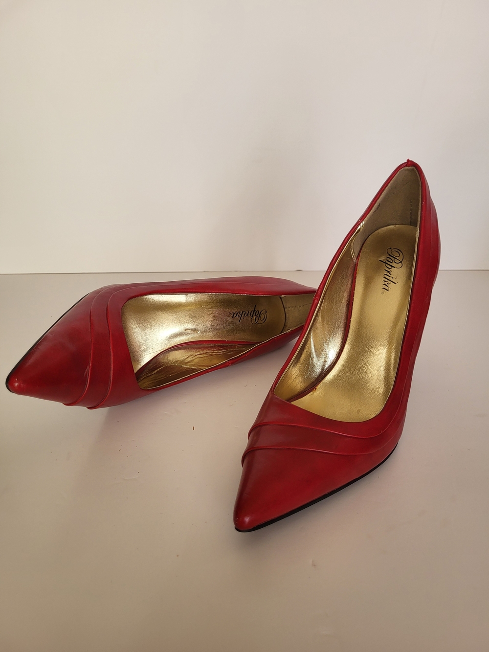 Paprika Red Pointed-Toe Pumps with Gold Insole - Fits like a size 9